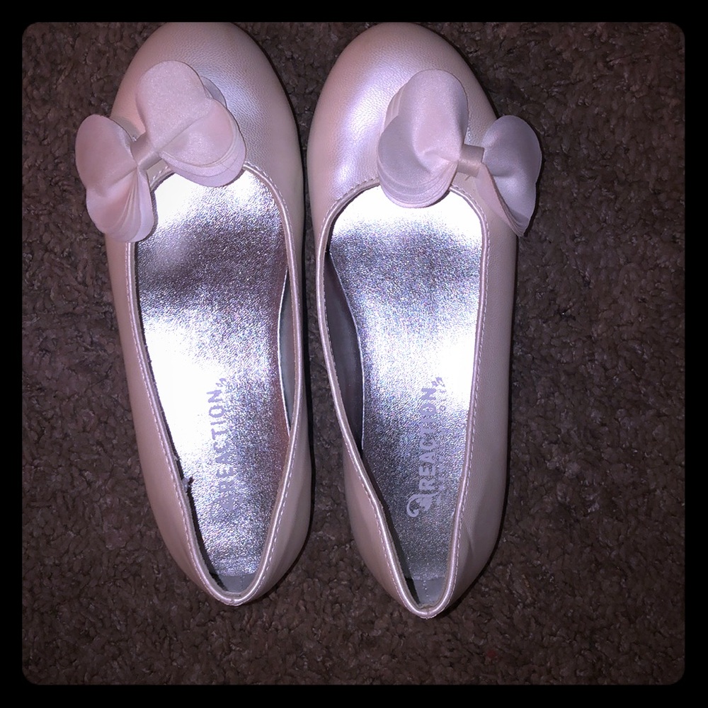 Girls dressy shoes